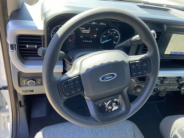 New 2026 Oxford White Ford XL image 14
