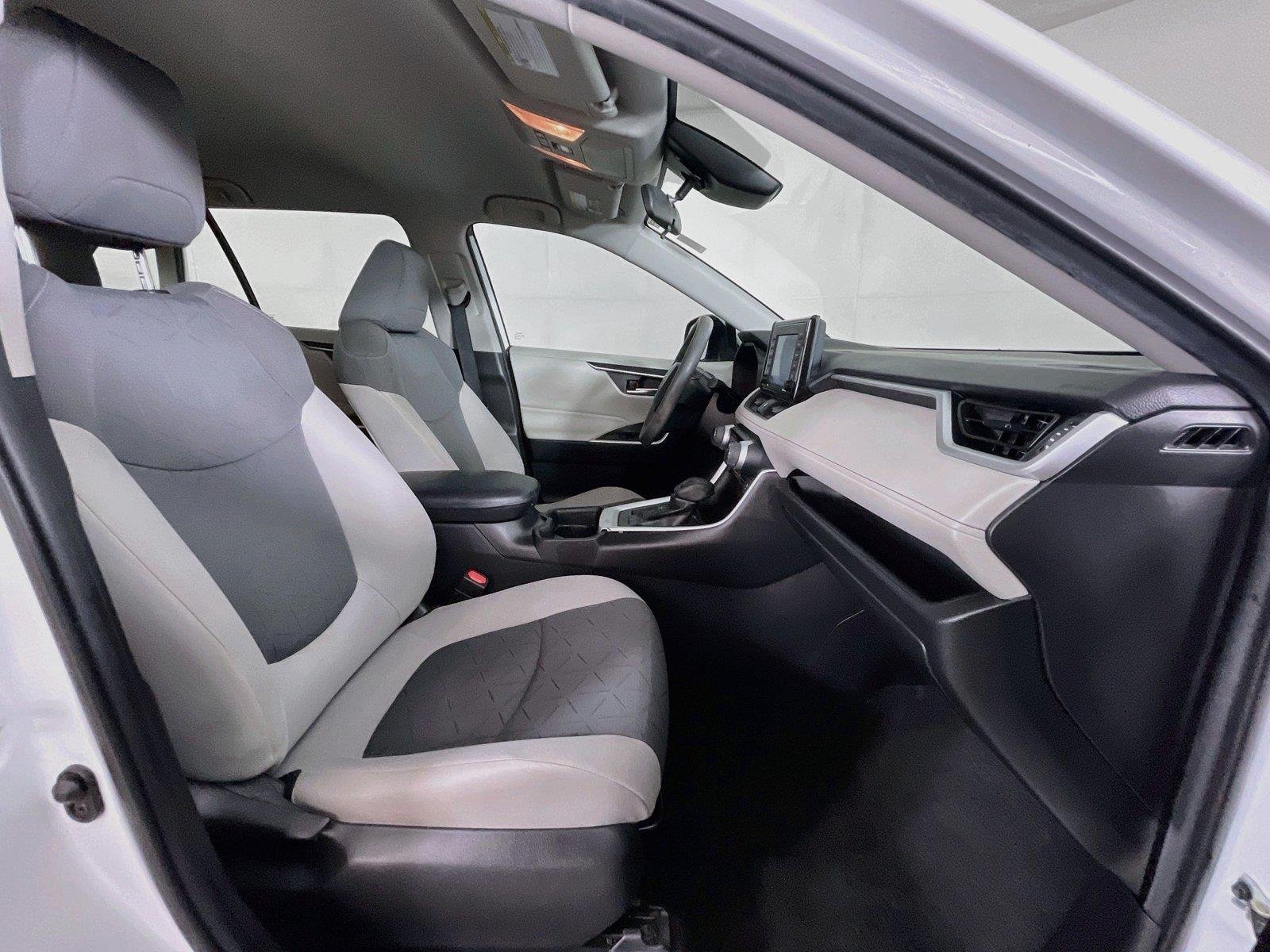 Used 2021 Super White Toyota XLE image 28