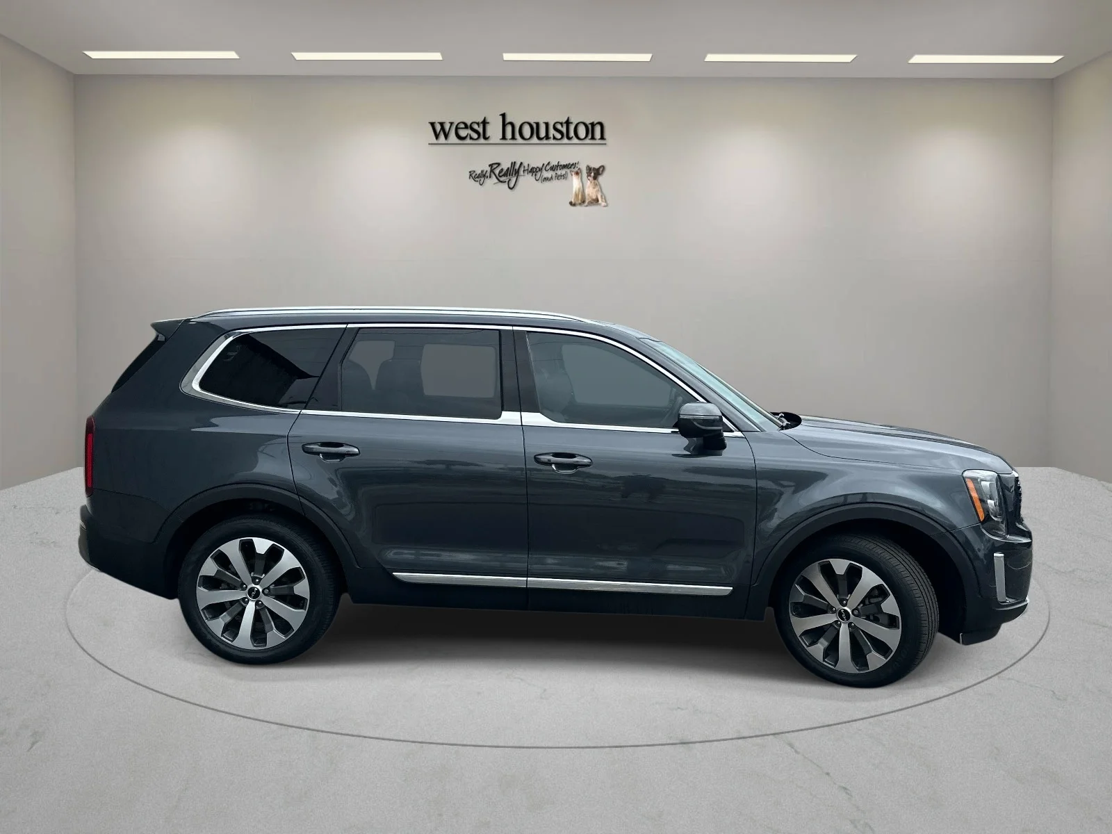 Used 2022 Gravity Grey Kia EX image 4