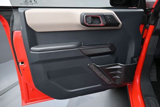 Used 2024 Red Ford Wildtrak image 11