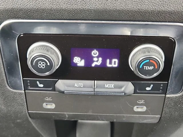 Used 2021 Blue Chevrolet Premier image 47