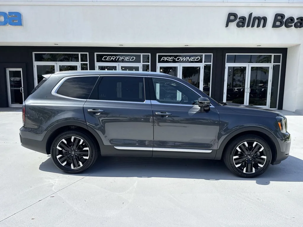 Used 2023 Gray Kia SX-Prestige image 5