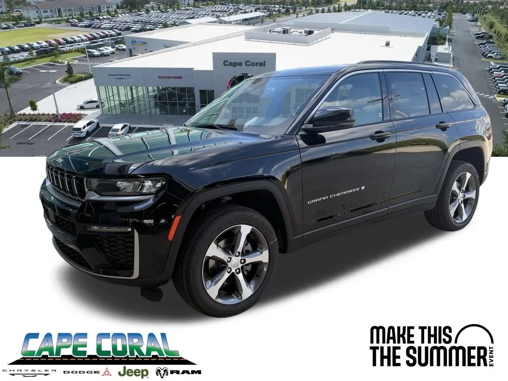 New 2026 Diamond Black Crystal Pearl-Coat Exterior Paint Jeep Limited image 1