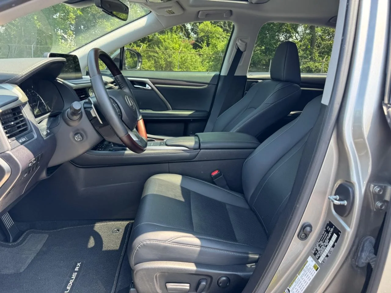 Used 2022 Atomic Silver Lexus Base image 19