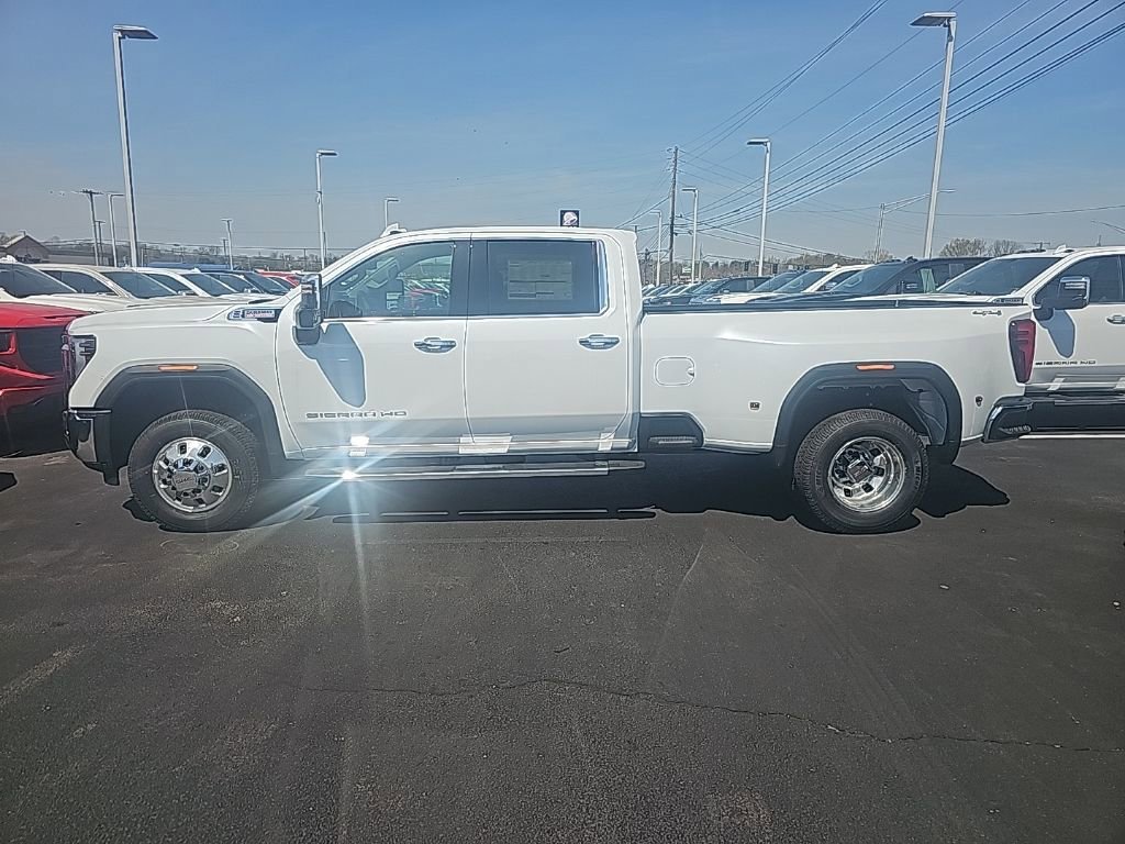 2026 GMC Sierra 3500HD SLT - Photo 10