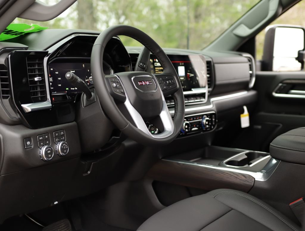 2026 GMC Sierra 2500HD SLT - Photo 9