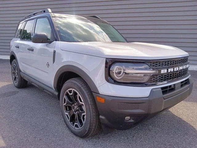 New 2026 Space White Metallic Ford Outer Banks® image 1
