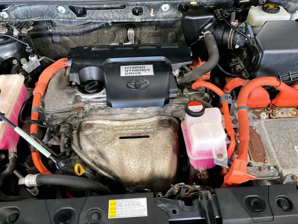 Used 2016 Gray Toyota Limited image 29
