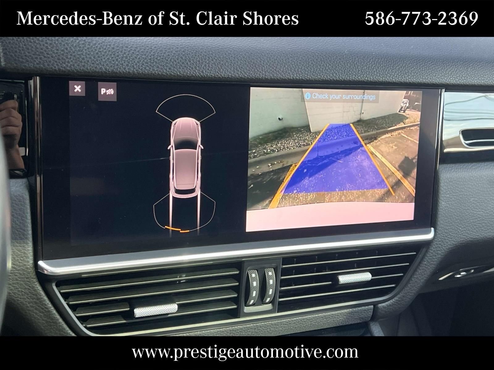 Used 2021 White Porsche Base image 28
