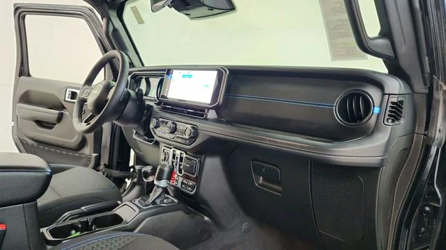 Used 2025 Black Jeep Rubicon 4xe image 18