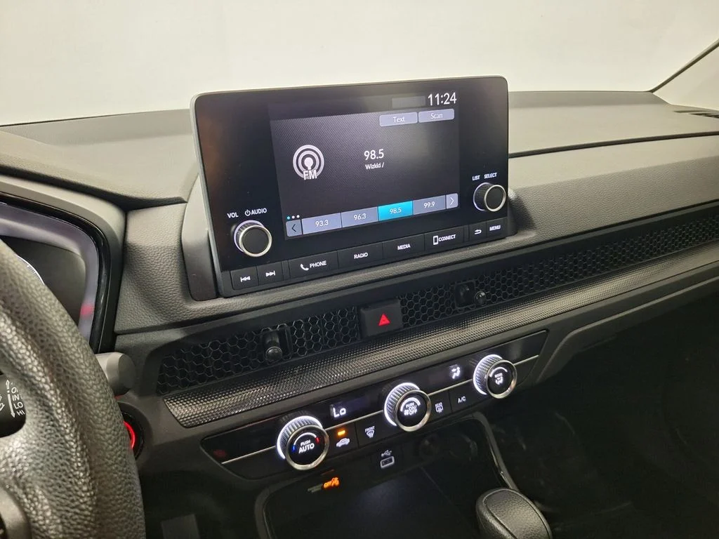 Certified Used 2025  Honda LX image 12