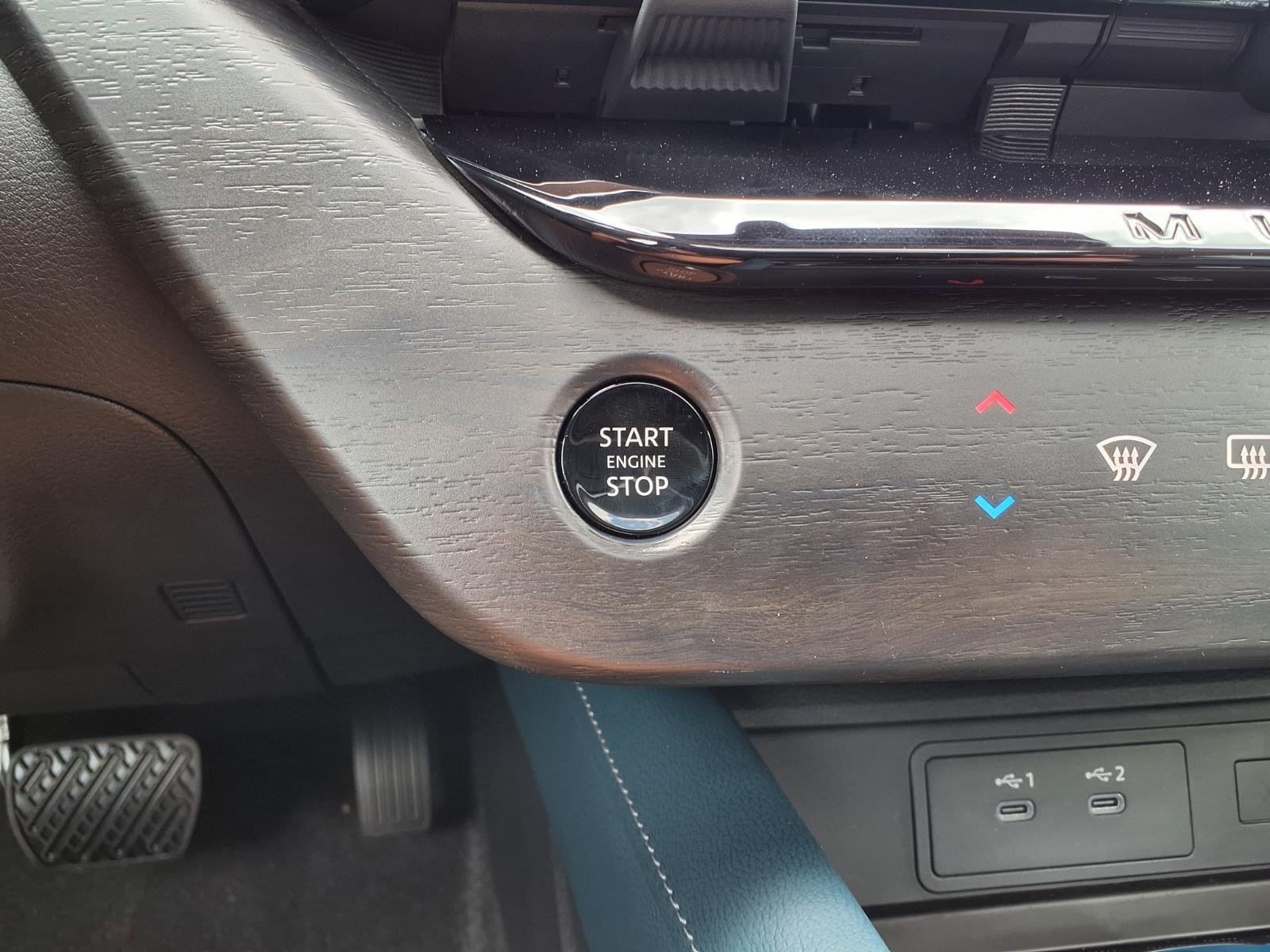 2026 Nissan Murano Platinum White at Robbins Nissan