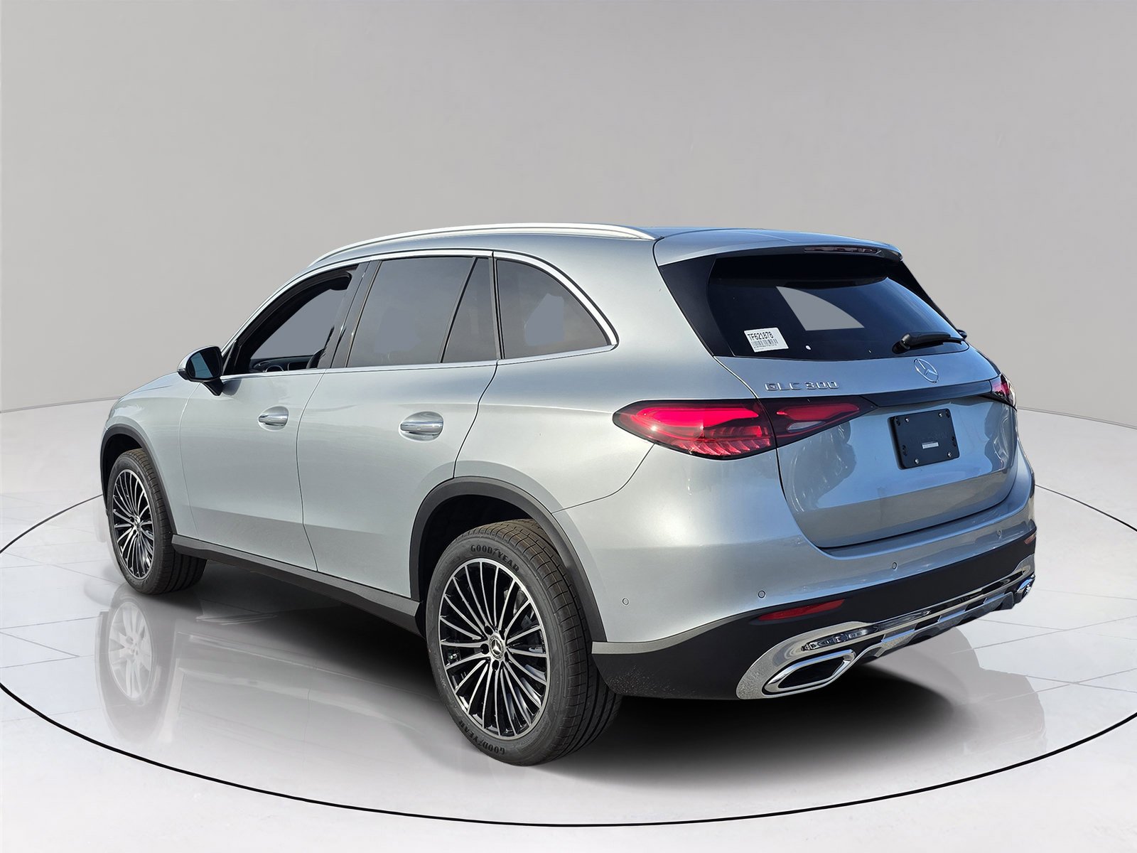 New 2026 Cirrus Silver Metallic Mercedes-Benz GLC 300 image 29