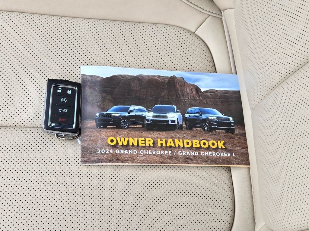 Used 2024 Black Jeep Limited image 13