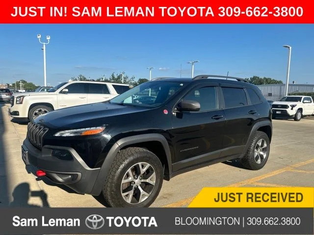 2018 Jeep Cherokee Trailhawk for sale at Sam Leman Toyota of Bloomington