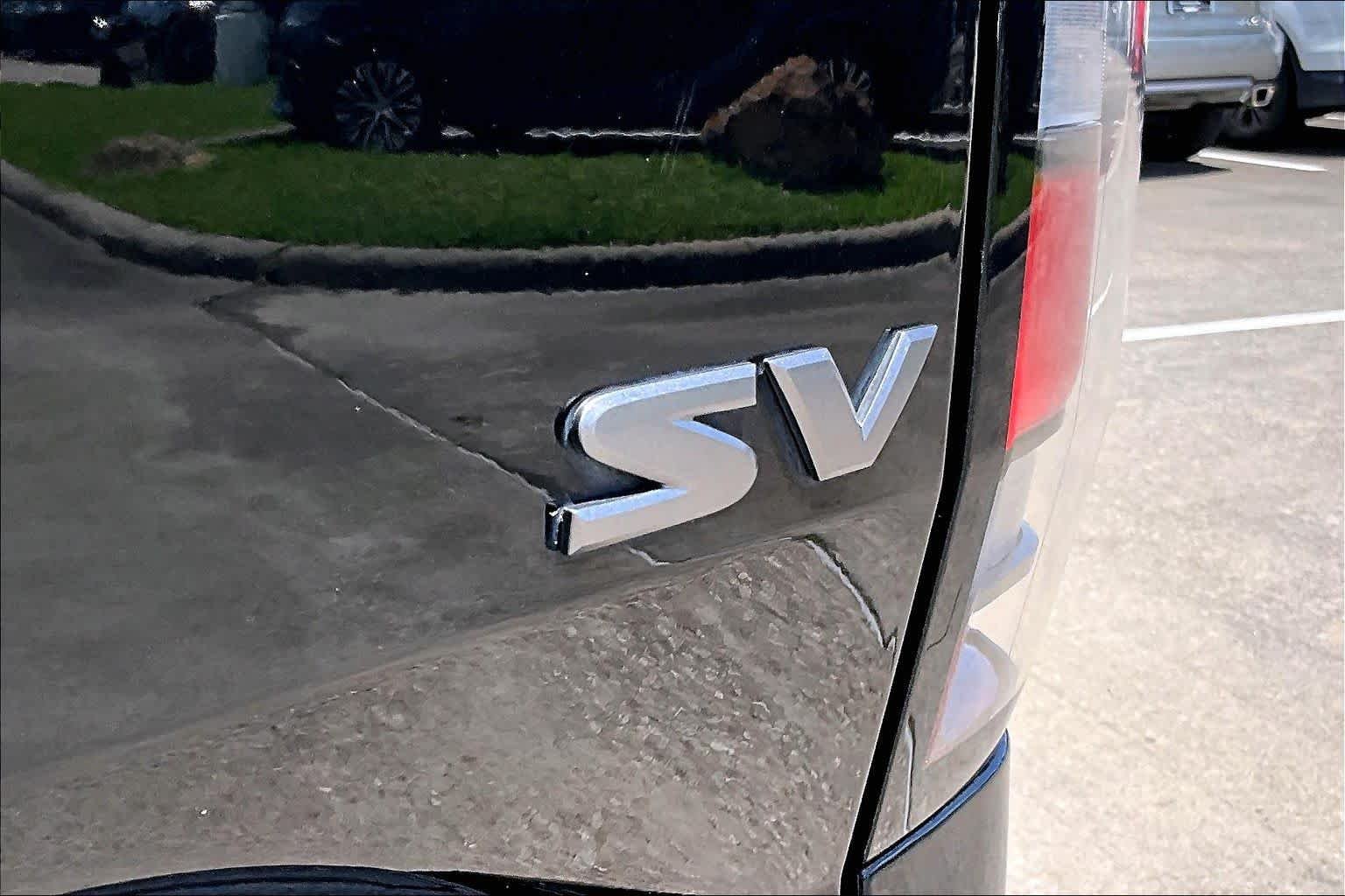 Used 2023 Super Black Nissan SV image 9