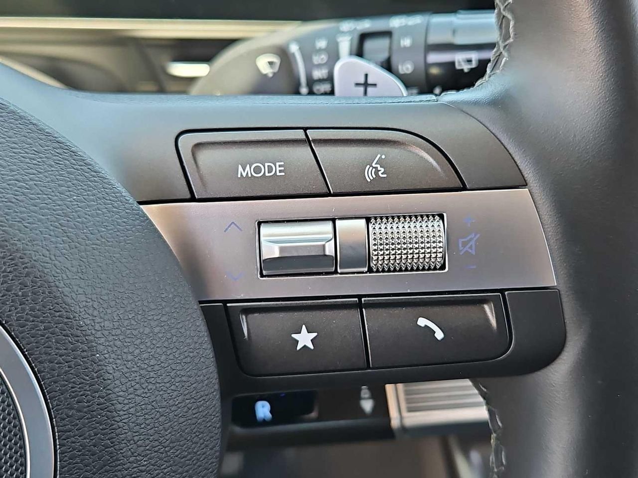 2026 Hyundai Kona Limited - Photo 24