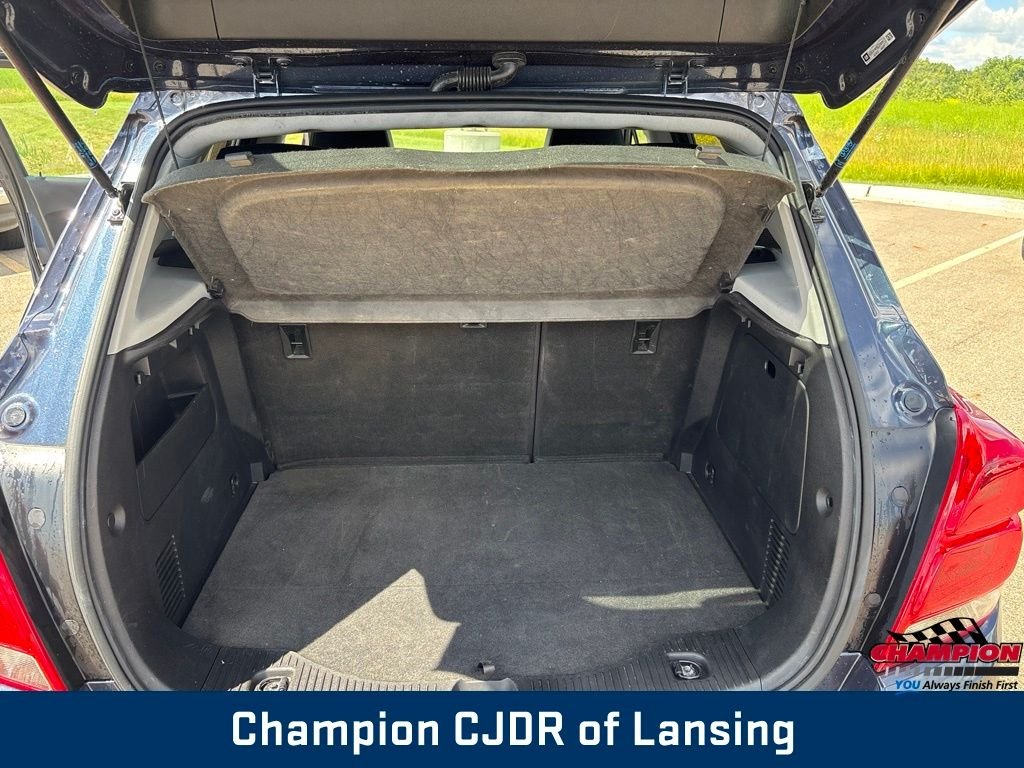 Used 2019 Blue Chevrolet LT image 15