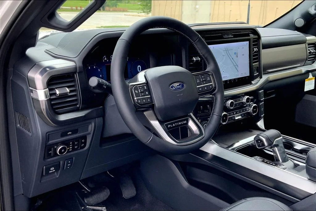 New 2026 White Ford Platinum image 6