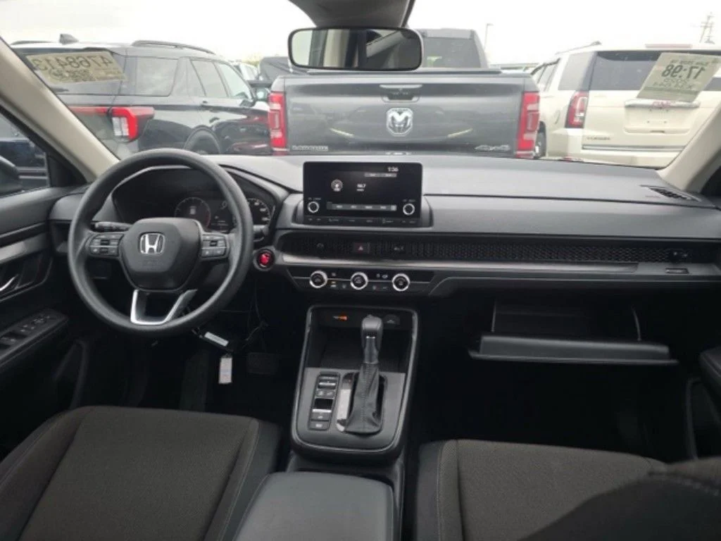 Used 2025  Honda LX image 12