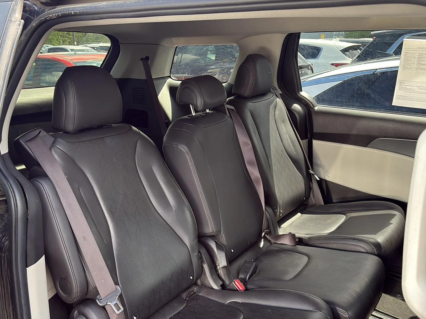 Used 2022 Deep Chroma Blue Kia LXS image 18