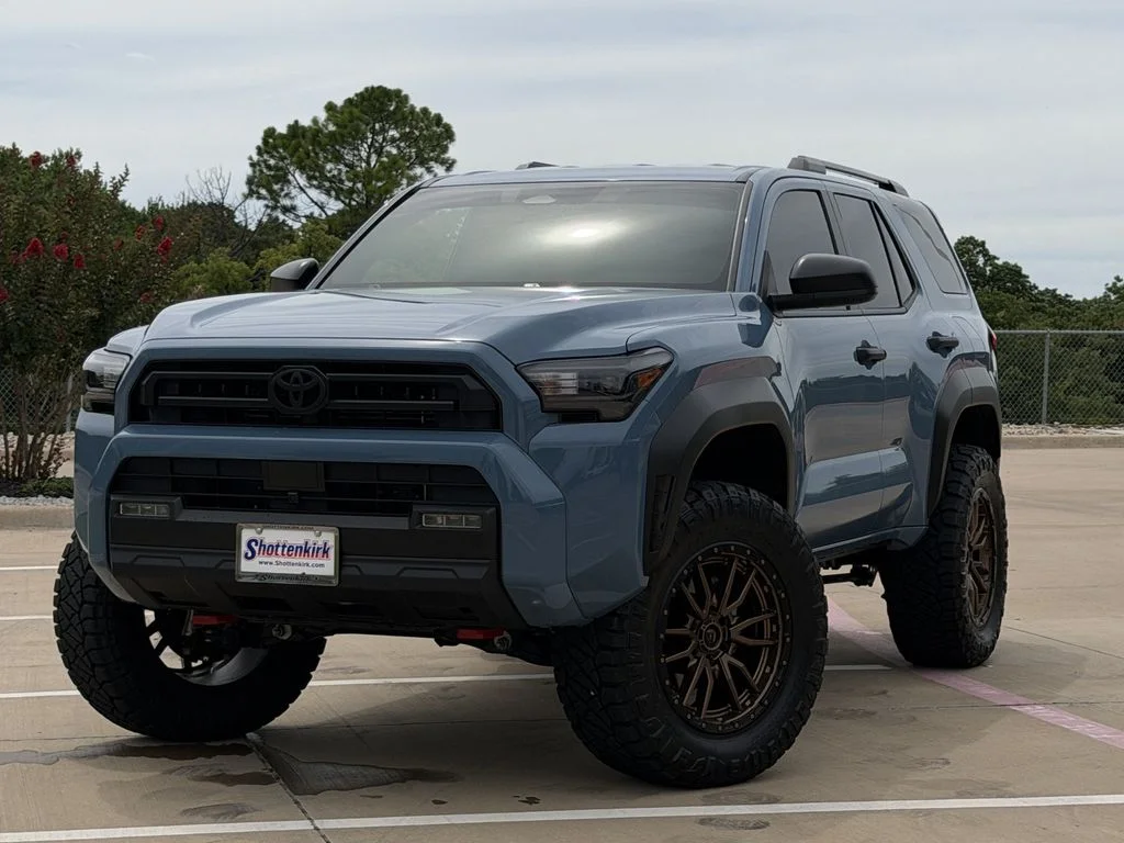Used 2026 Blue Toyota SR5 image 2
