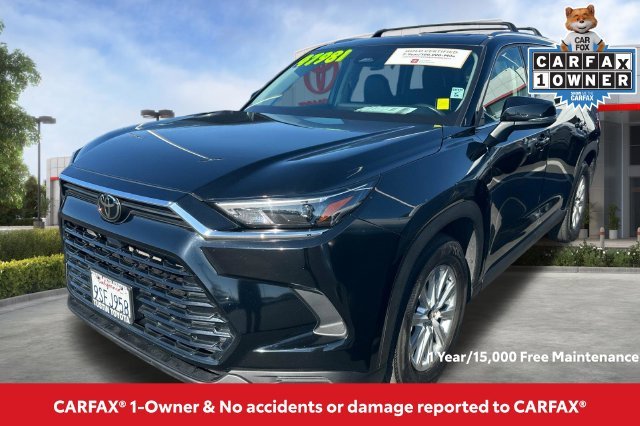 Certified Used 2025 Black Toyota XLE image 2