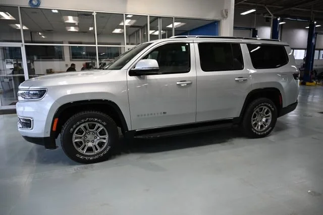 Used 2022  Jeep Series I image 9