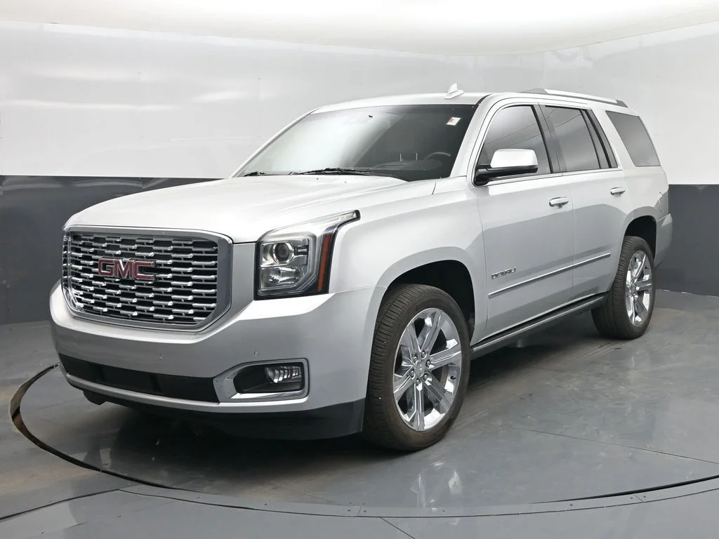 Used 2020 Silver GMC Denali image 22