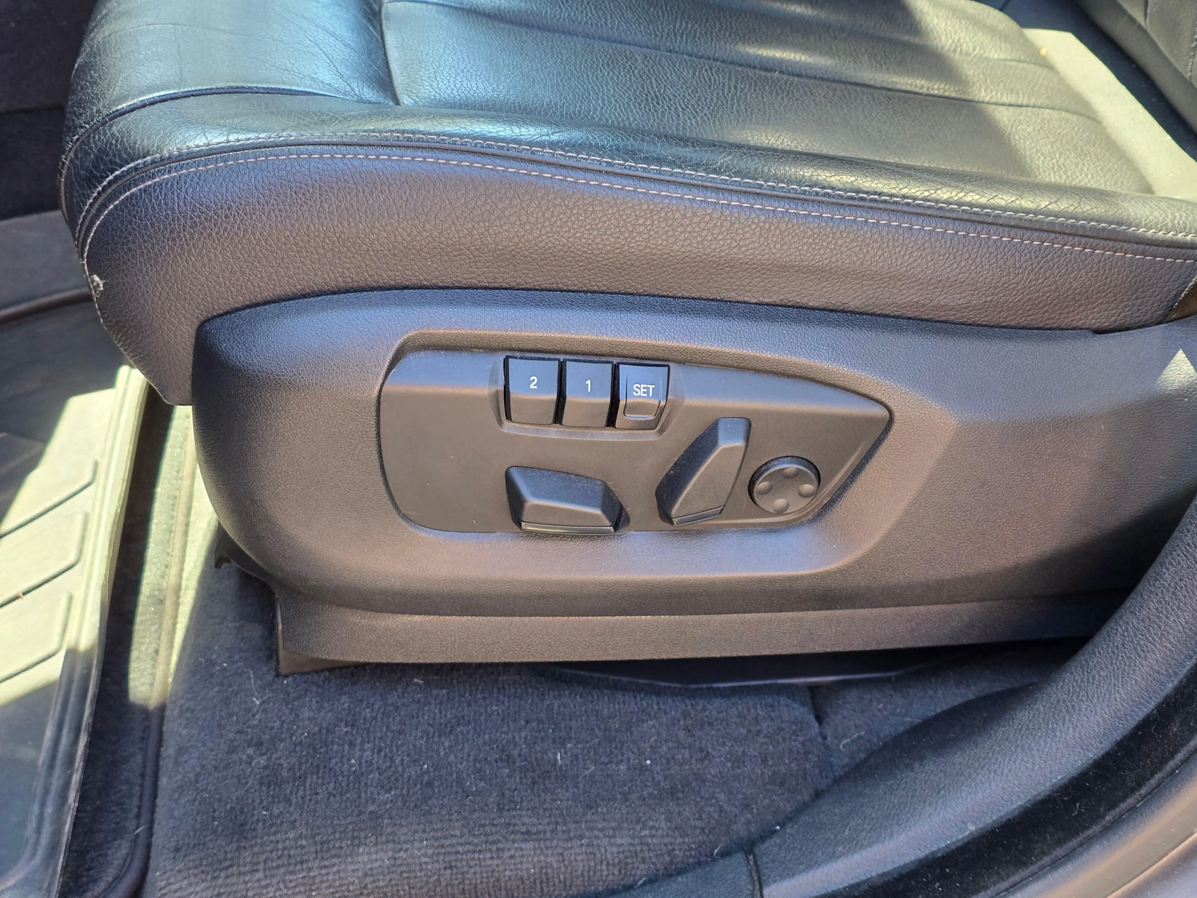 Used 2018 Space Gray Metallic BMW xDrive35i image 14