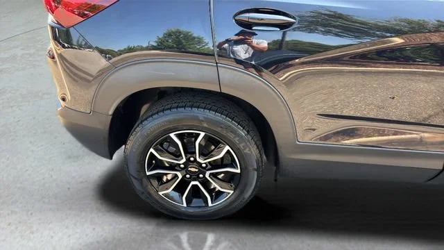 Used 2021 MIDNIGHT BLUE METALLIC Chevrolet ACTIV image 34