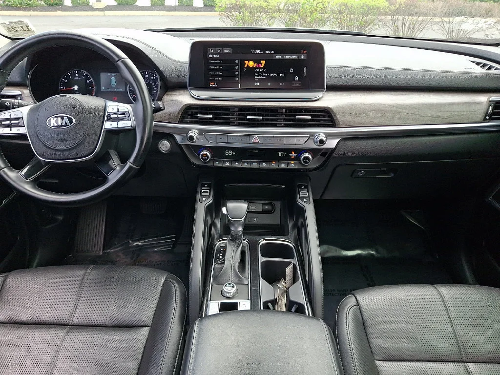 Used 2020 Gray Kia EX image 16