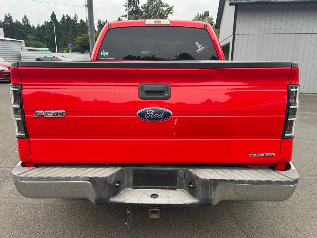 Used 2013 Red Ford XLT image 6