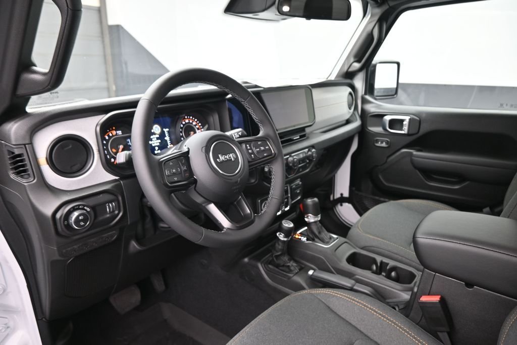 New 2026 Bright White Clear-Coat Exterior Paint Jeep Sport S image 18