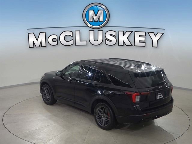 Used 2025 Black Metallic Ford ST-Line image 22