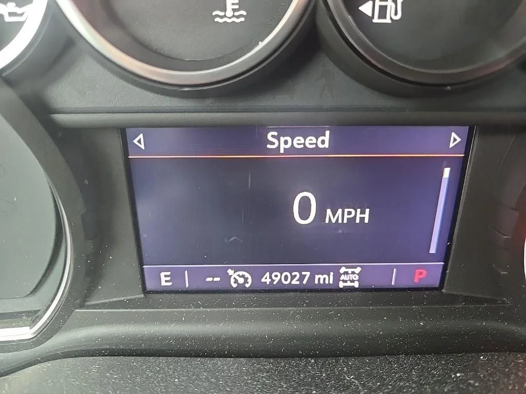 Used 2019 BLACK Chevrolet RST image 6