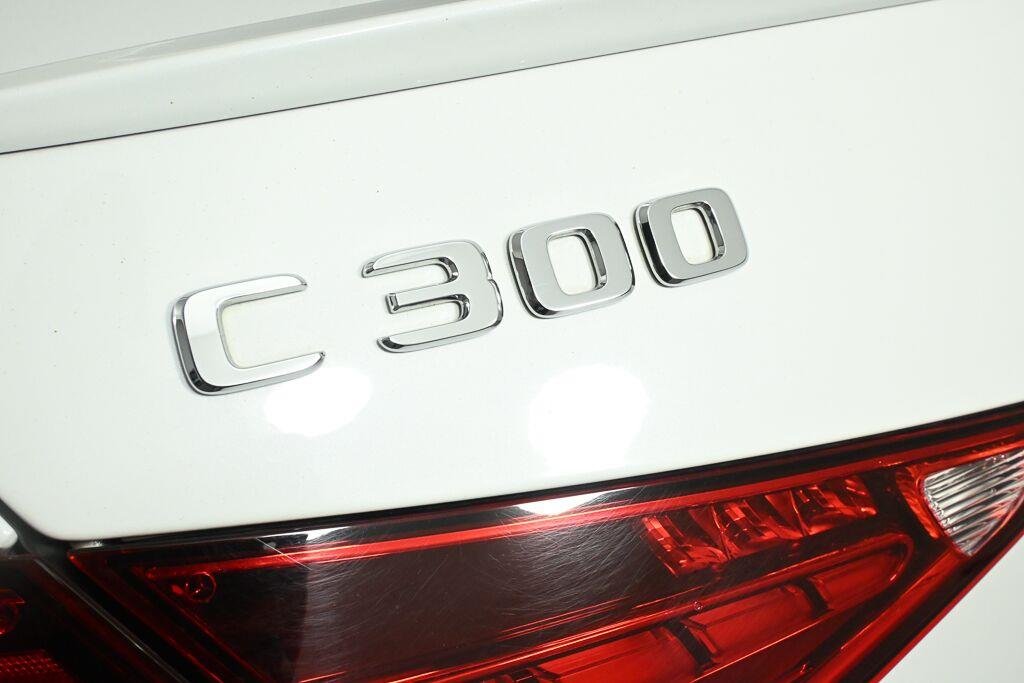 Certified Used 2023 MANUFAKTUR Moonlight White Metallic Mercedes-Benz C 300 image 26