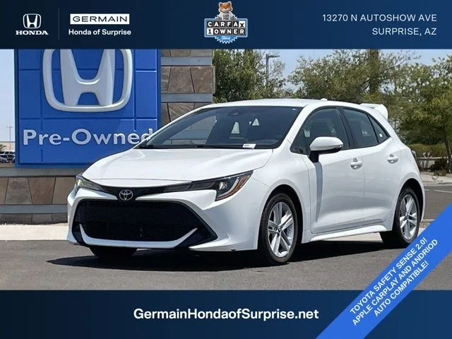 Used 2022 White Toyota SE image 1