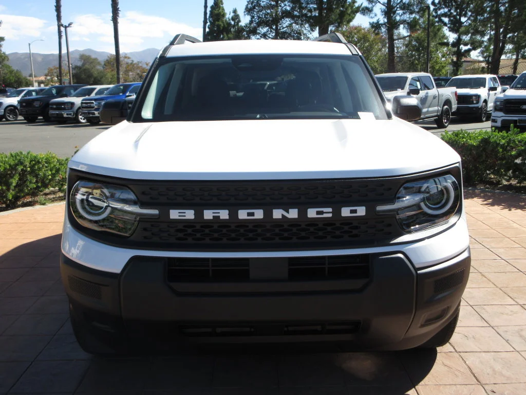 New 2026 Oxford White Ford Big Bend image 8