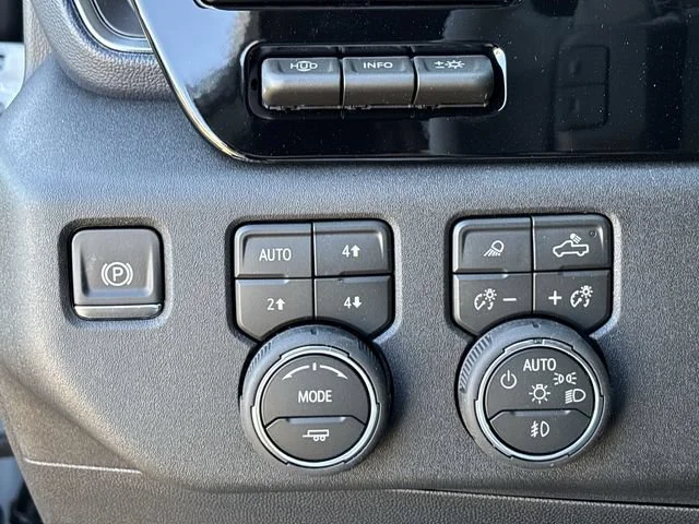 2026 Chevrolet Silverado 1500 High Country - Photo 16