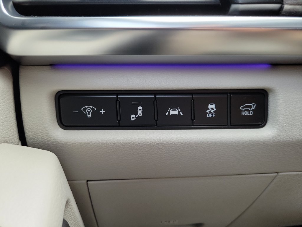 Certified Used 2022 Gravity Gray Kia SX image 27