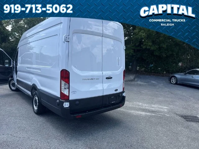 Used 2024 White Ford Base image 34