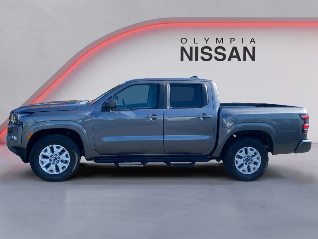 Used 2022 Gray Nissan SV image 3