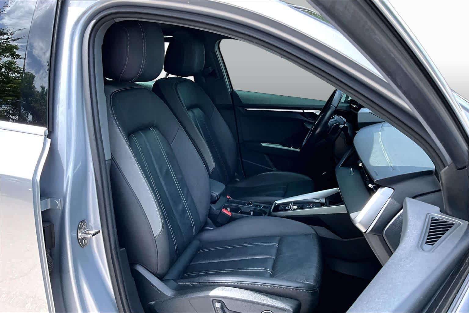 Used 2022 Florett Silver Metallic Audi Premium image 9