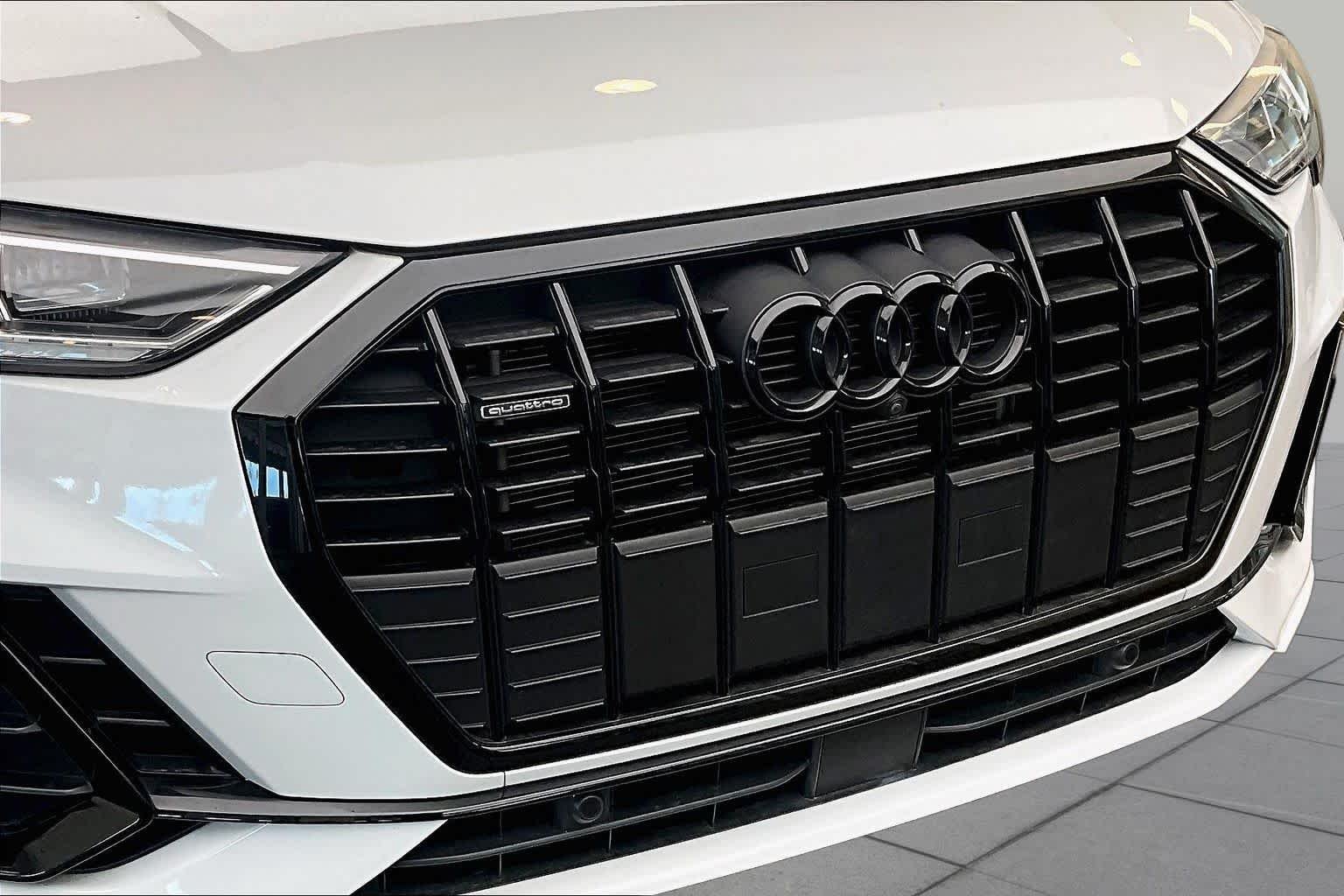 Used 2024 Glacier White Metallic Audi S line Premium Plus image 32