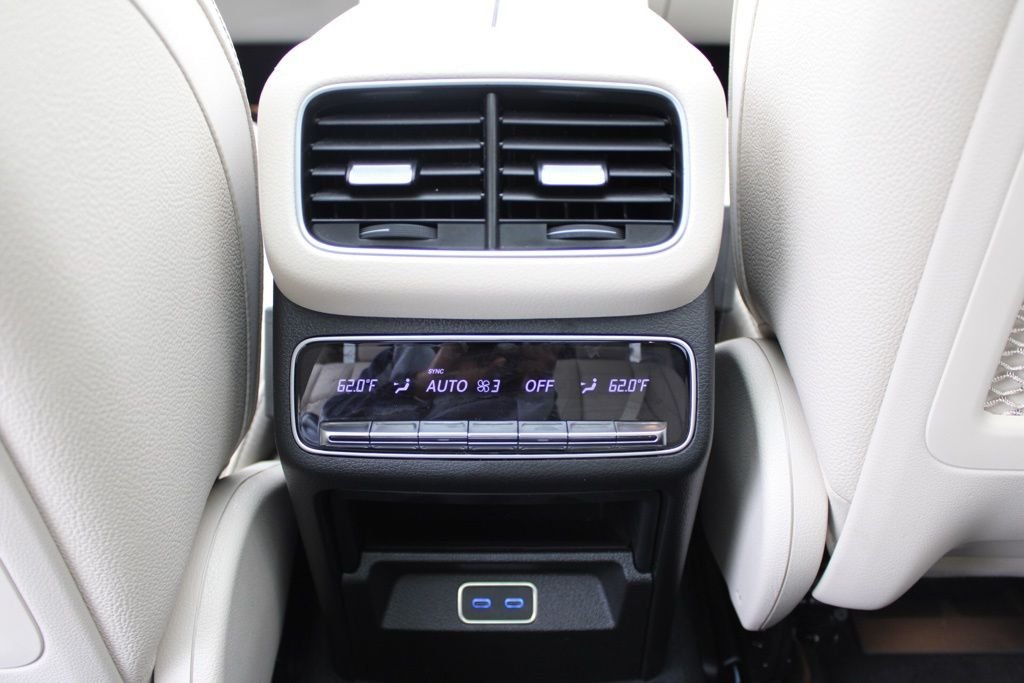 2025 Mercedes-Benz GLE GLE580 - Photo 31