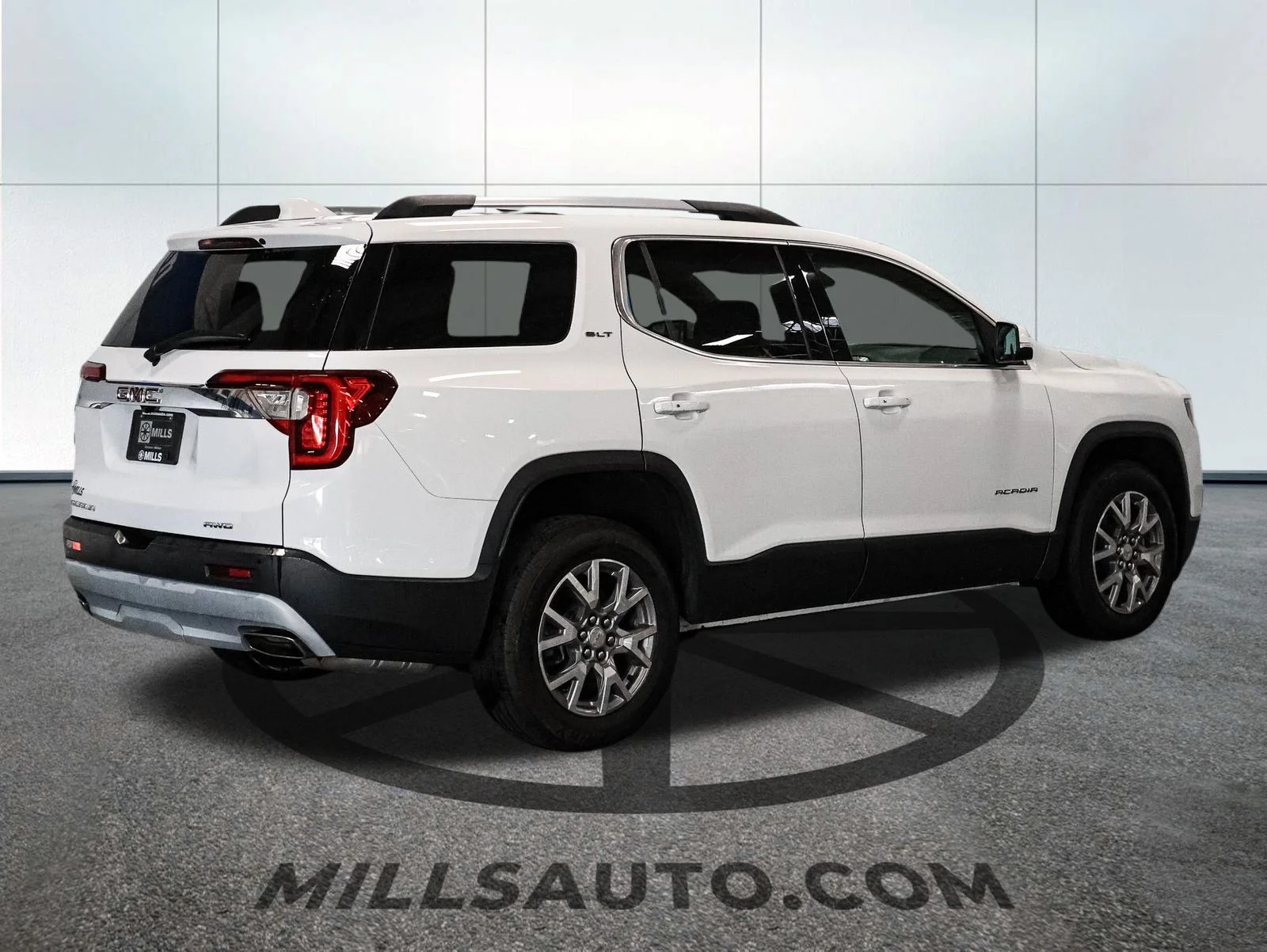2020 GMC Acadia SLT - Photo 8