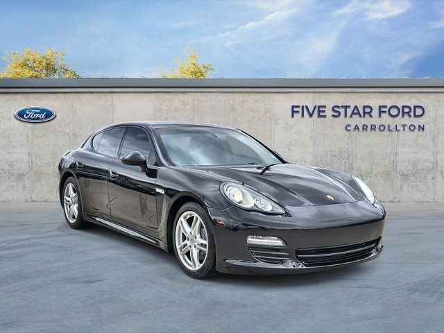2012 Porsche Panamera 4's photo