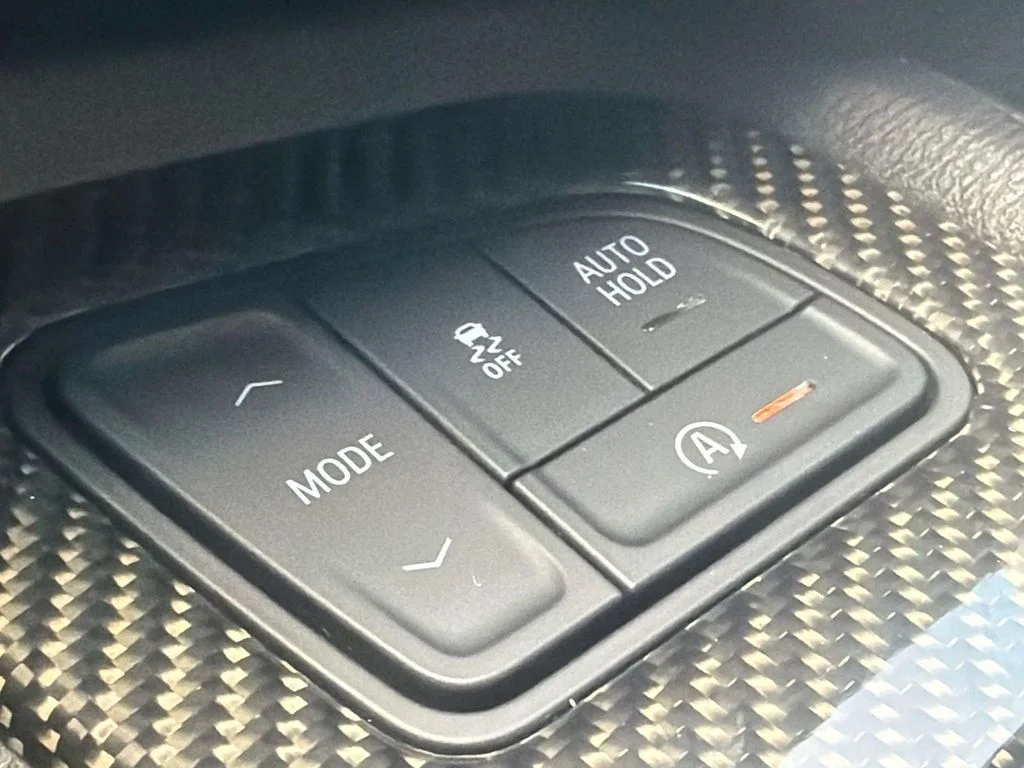 Used 2020 Royal Spice Metallic Cadillac V-Series image 39