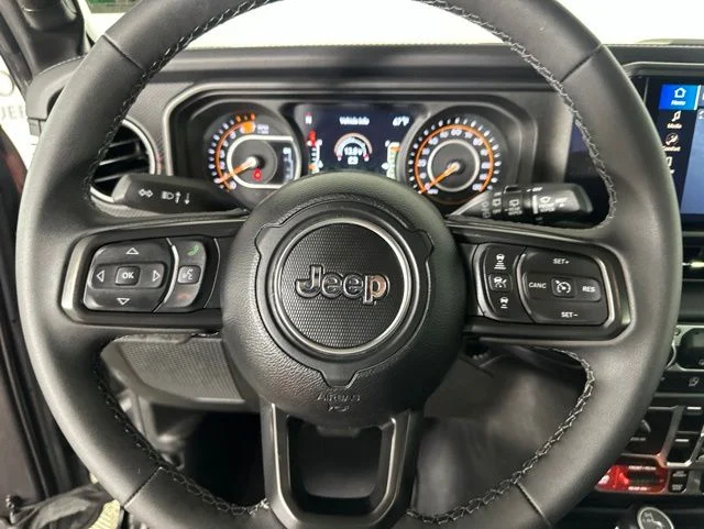 Used 2026 Gray Jeep Rubicon image 11